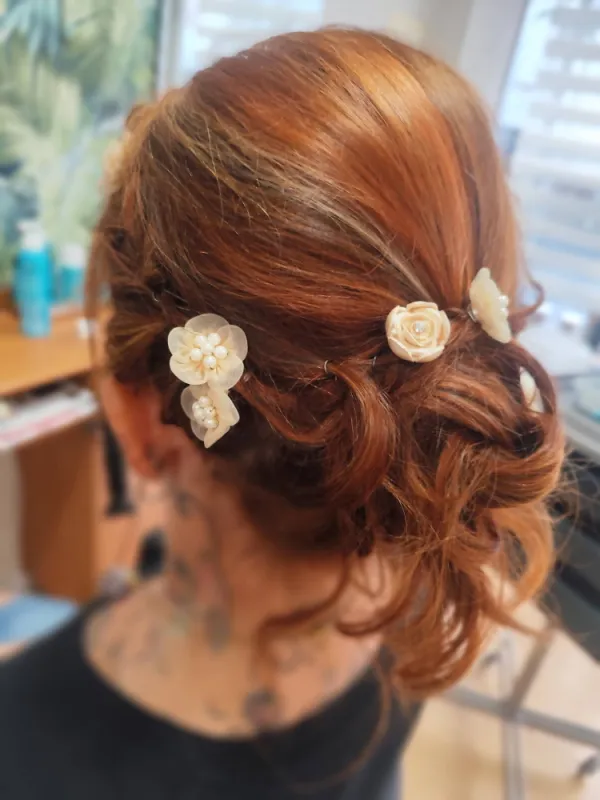 Coupe pour femme, Feurs, Bulle d'Hair